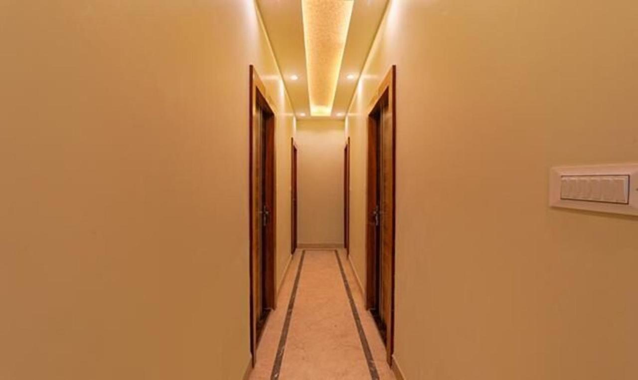 Fabhotel Super 3 Premium Varanasi Exterior foto